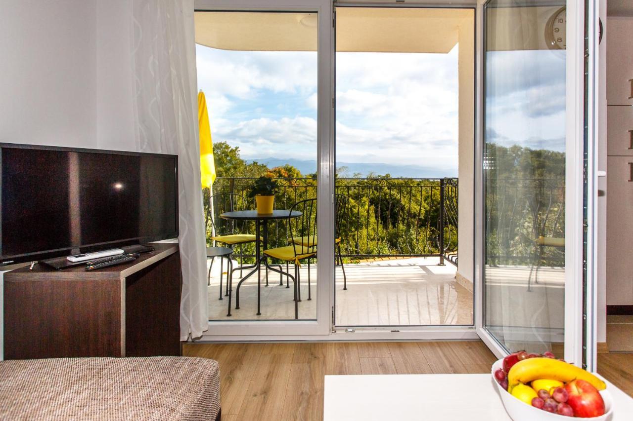 Luxury Palmer Residence Krk Dobrinj エクステリア 写真